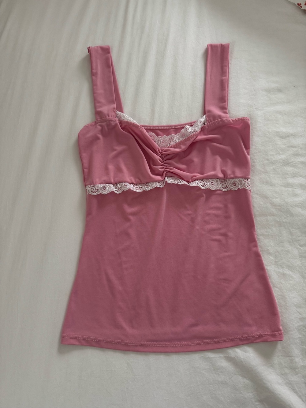 Classic Pink Lace-Trim Short Sleeve Tank Top